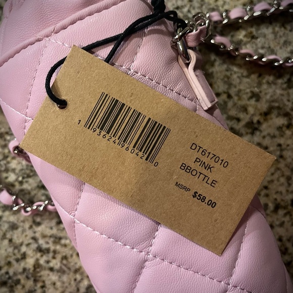 Steve Madden bottle purse.💗 - Picture 5 of 6